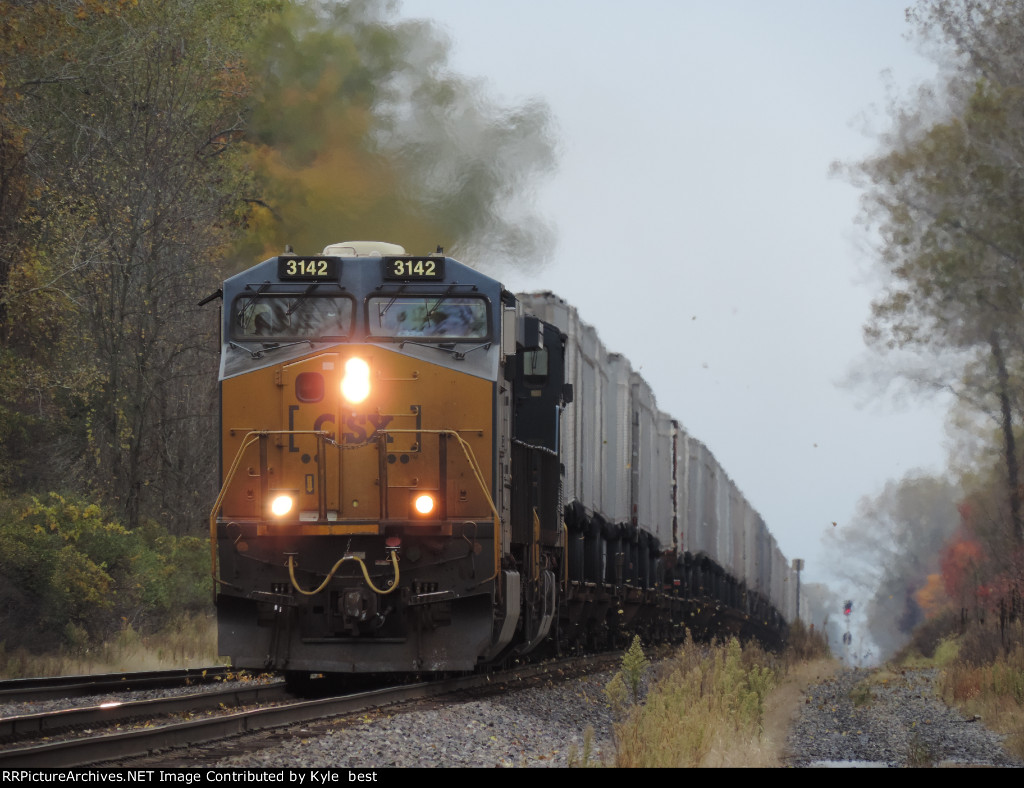 CSX 3142 on I002